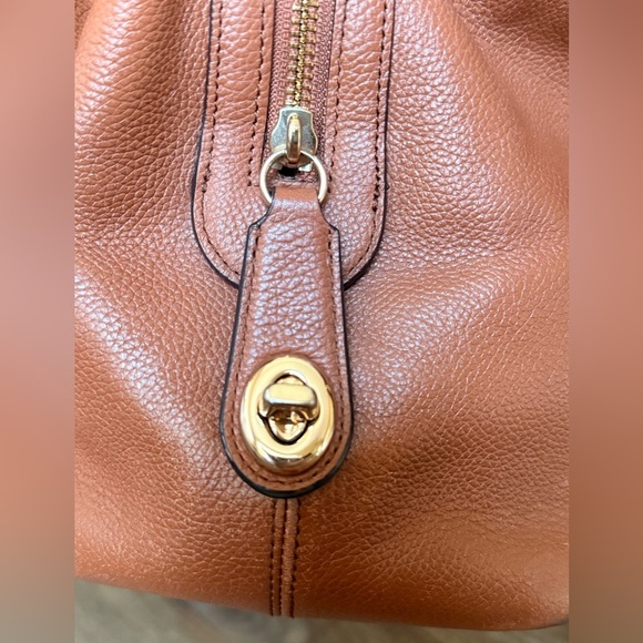 Coach Edie 31 Shoulder Bag - Picture 10 of 12